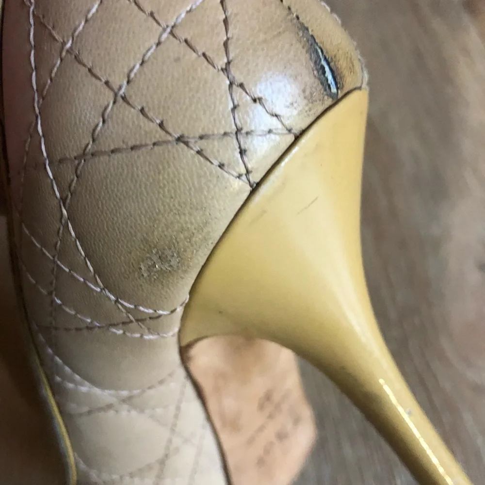 Dior quilted nude platform pumps size 37EU price firm!